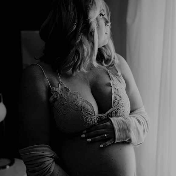 Meet Lindsay your ✨Posh Ambassador✨ - Picture 15 of 16